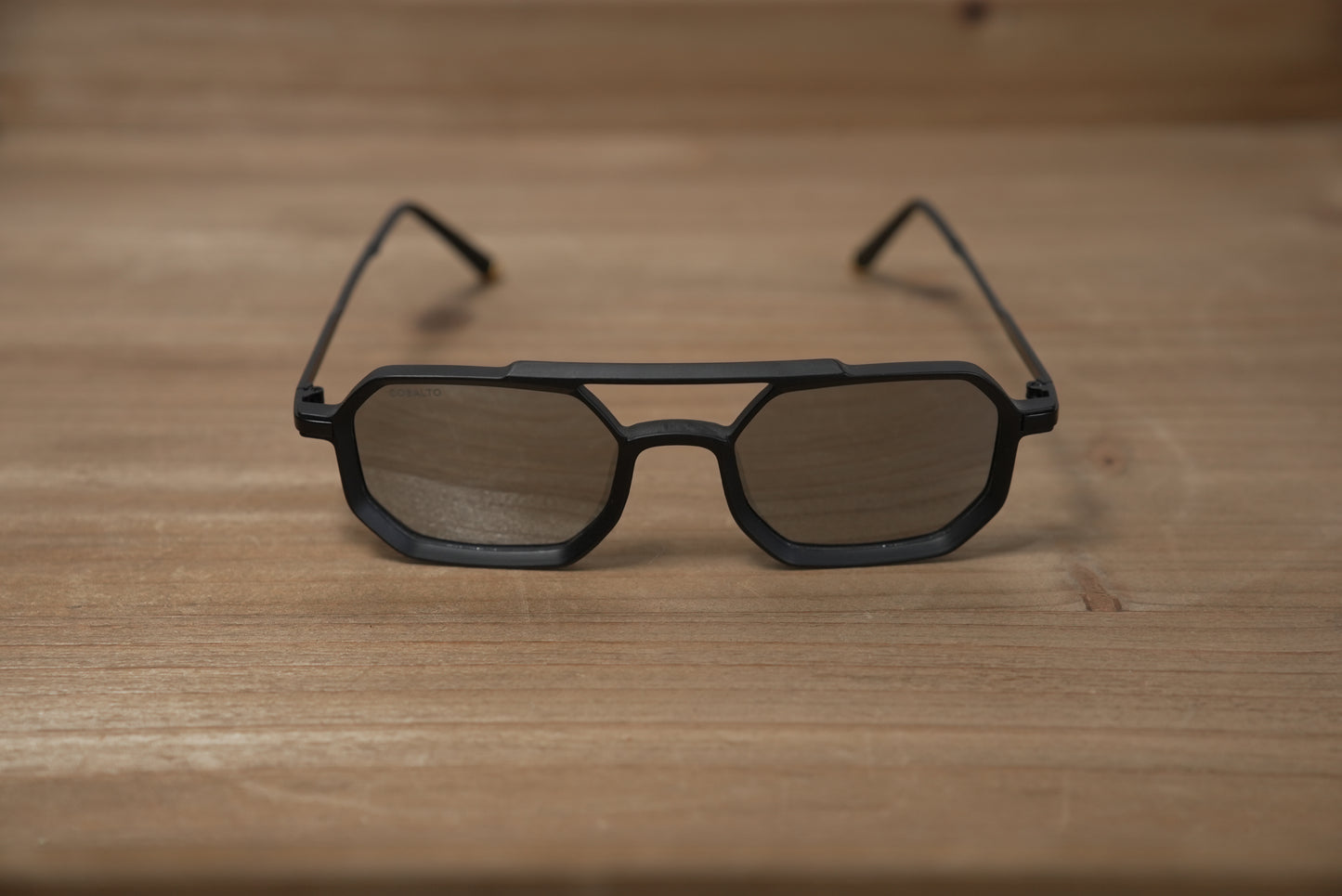 CARBON – Potenza ed eleganza urbana